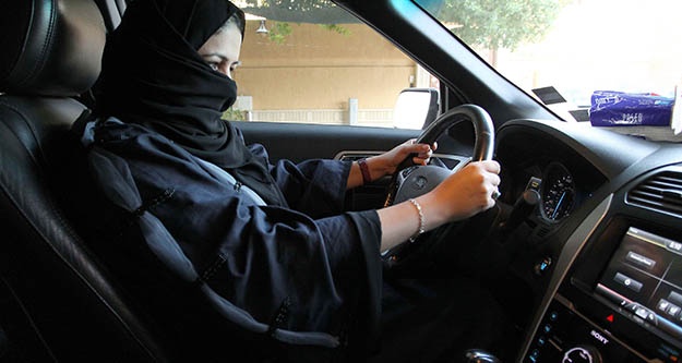 Suudi Arabistan'da kadın sürücüler için harekete geçildi